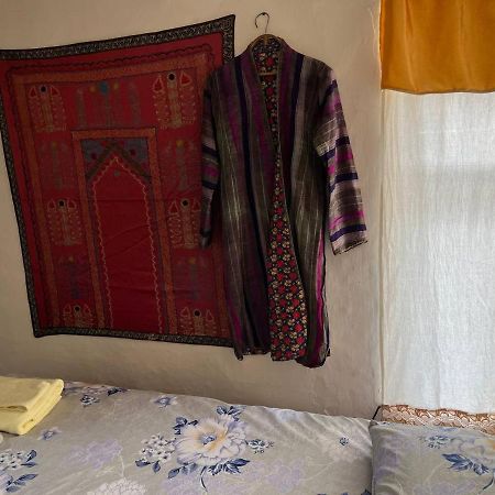 Tasmin Mexr Hostel Samarkand Exteriör bild