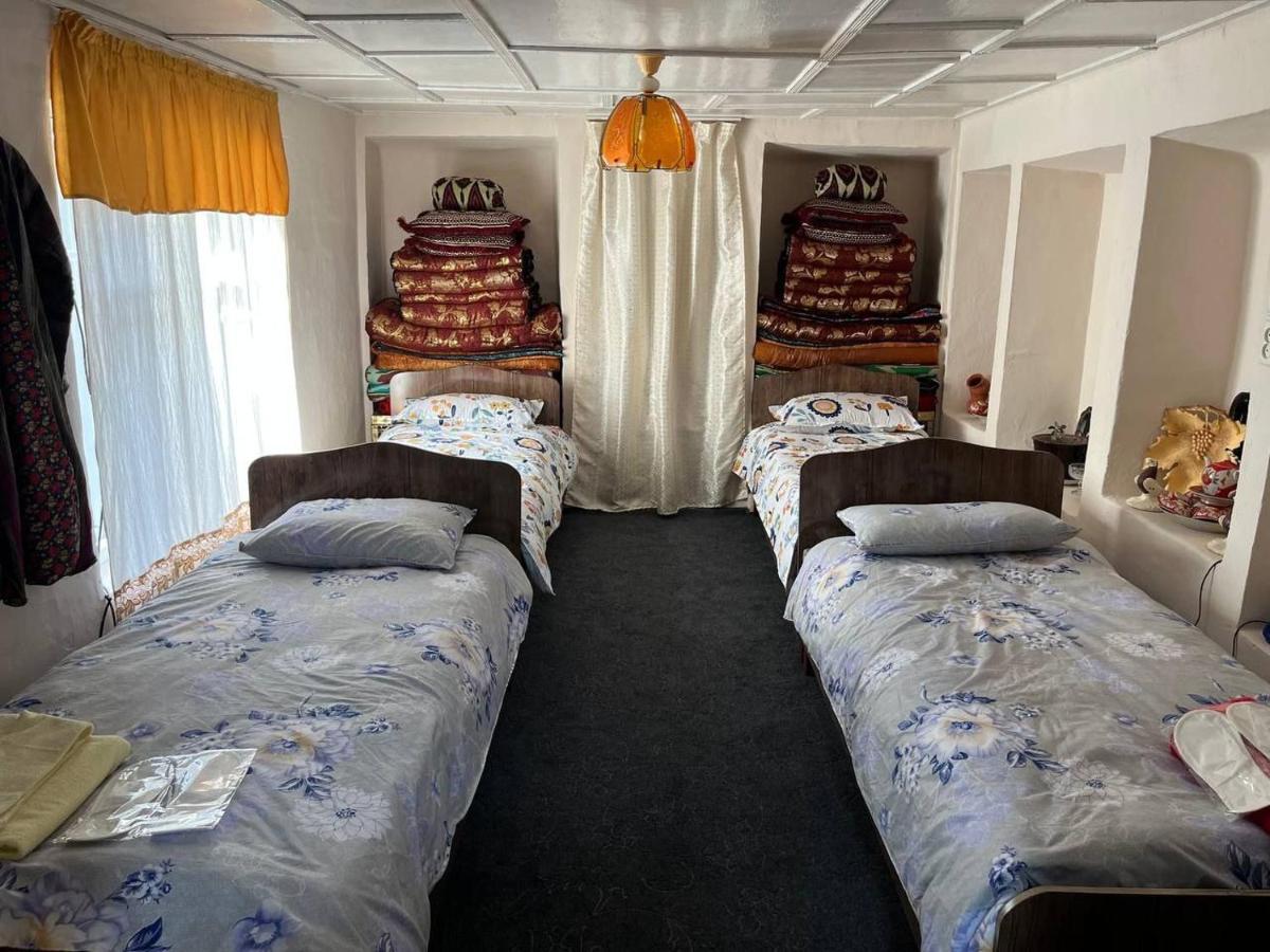 Tasmin Mexr Hostel Samarkand Exteriör bild
