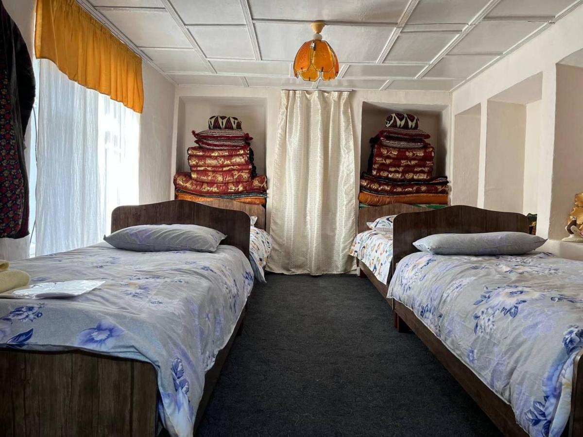Tasmin Mexr Hostel Samarkand Exteriör bild